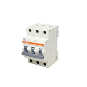 Interruptor termomagnético 3x32A 6kA 240/415V tipo C DIN