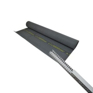 Alfombra aislante Clase 2 (<= 17000V) 1x10mts, espesor 2.6mm + Canaleta ranurada de PVC 60x40mm 2mts
